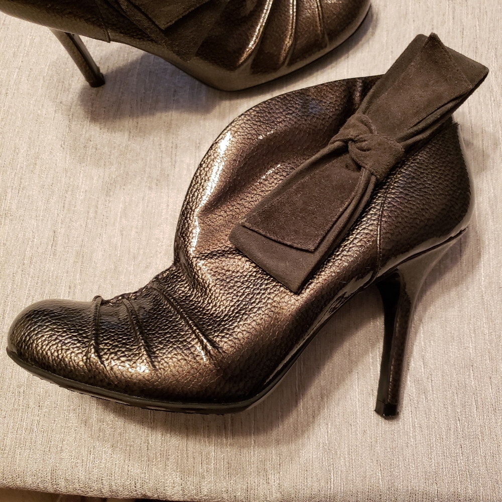 Jessica Simpson heeled low boots